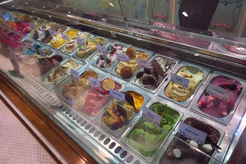 Disney Fantasy depois da reforma: sorvetes na nova loja de doces Sweet on you